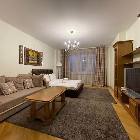 Arenda Apartments - Surganova,5A Μινσκ Εξωτερικό φωτογραφία