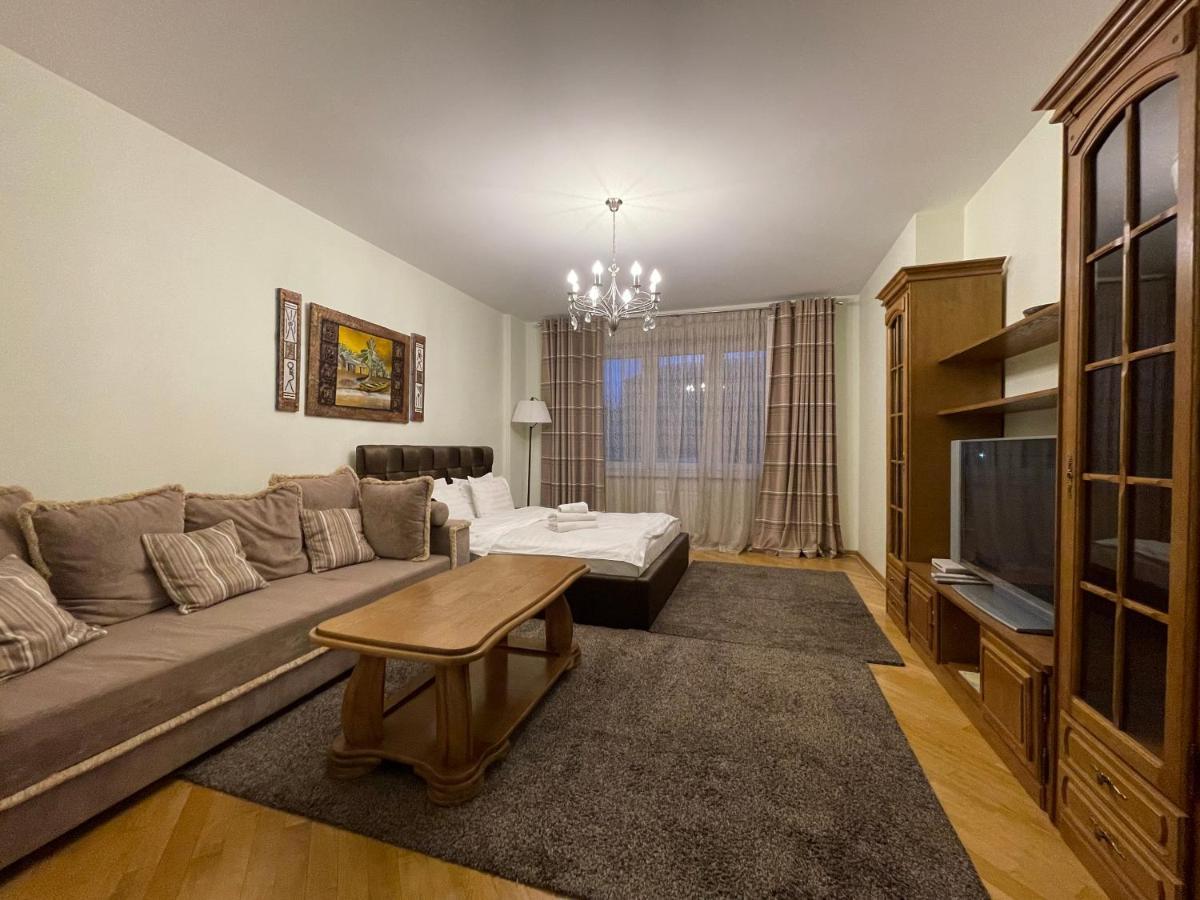 Arenda Apartments - Surganova,5A Μινσκ Εξωτερικό φωτογραφία
